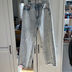 Amuse Society High Waisted Acid Wash Mom Jeans